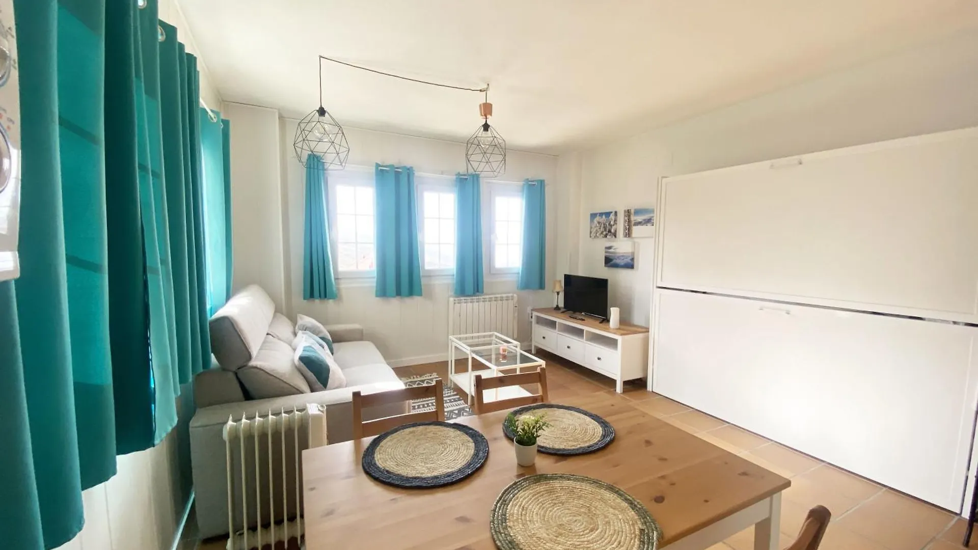 Arttyfal Studio Con Parking Y Junto Al Telesilla 0*, Sierra Nevada Spain